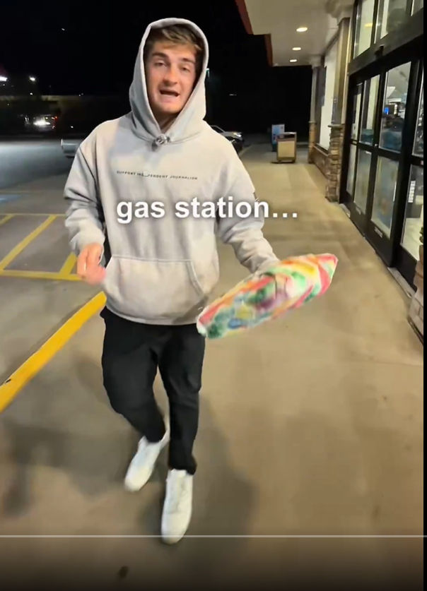 Cyber Egg tweet media