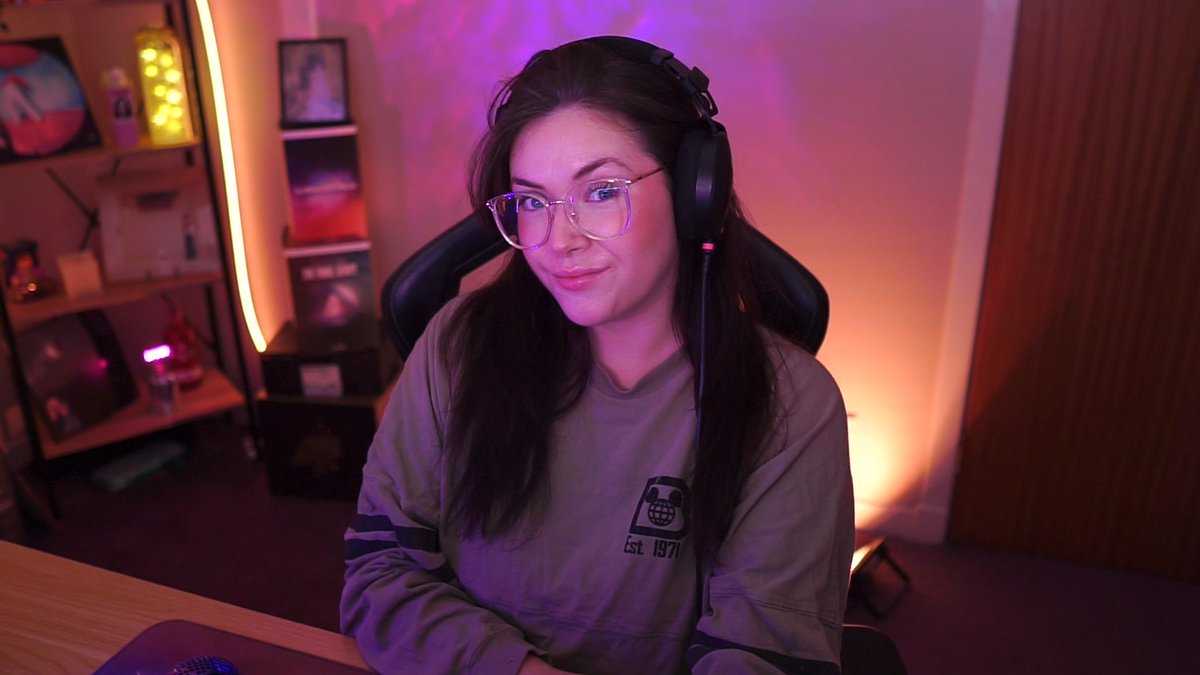 megs ✨ tweet media