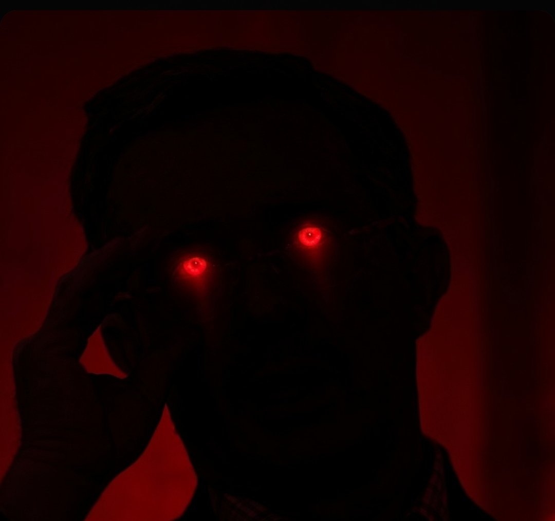 falsohistoriador? tweet media