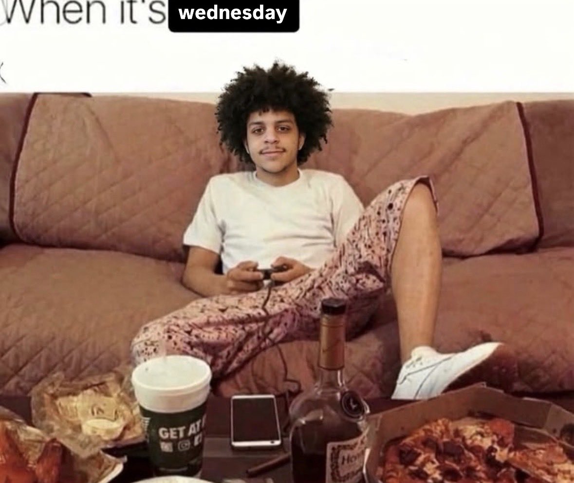 tori 🐇 tweet media