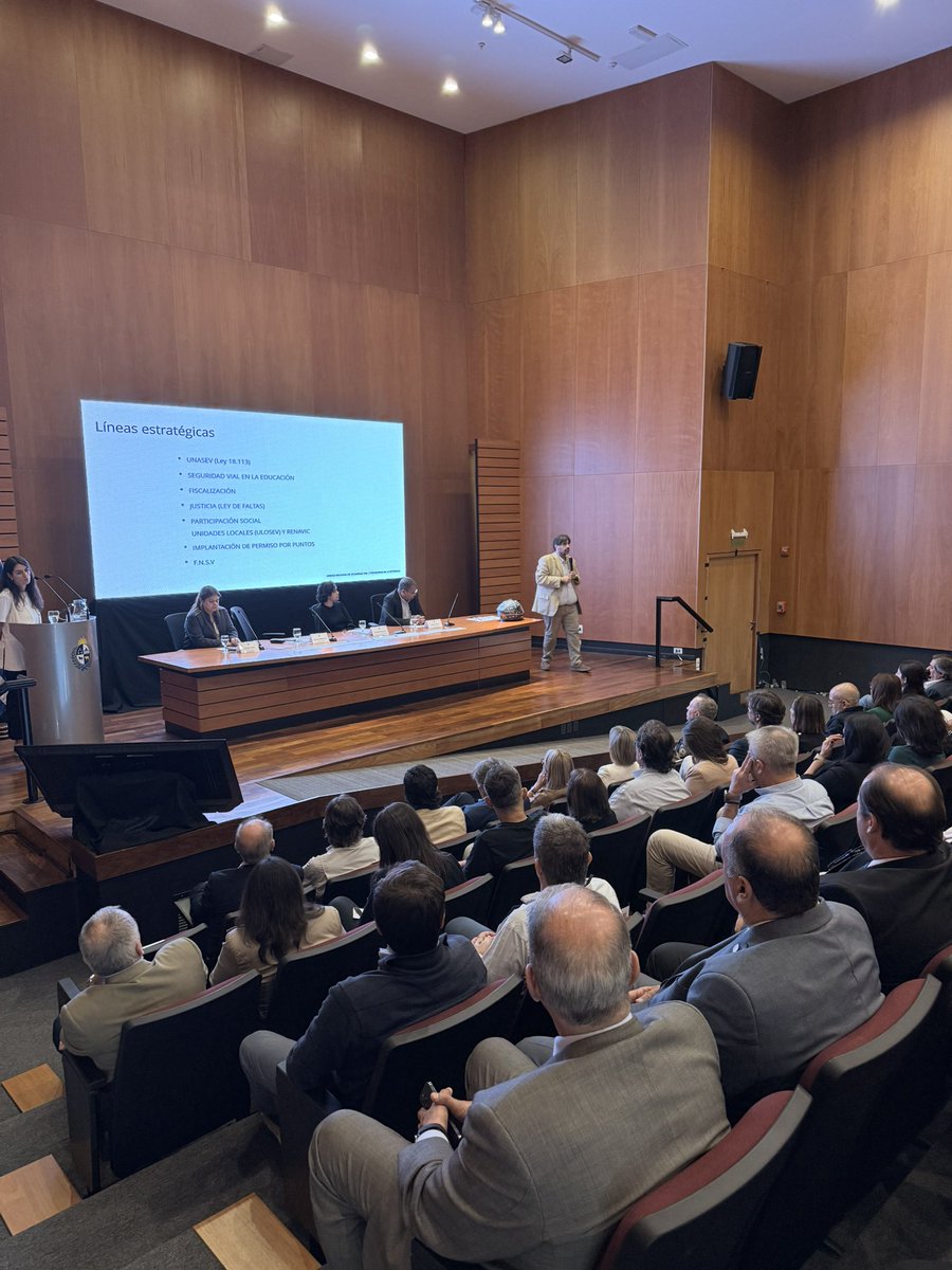 Unidad Nacional de Seguridad Vial tweet media