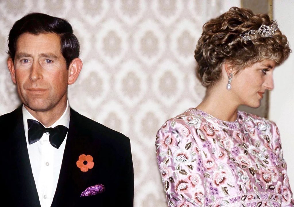 Henry VIII tweet media