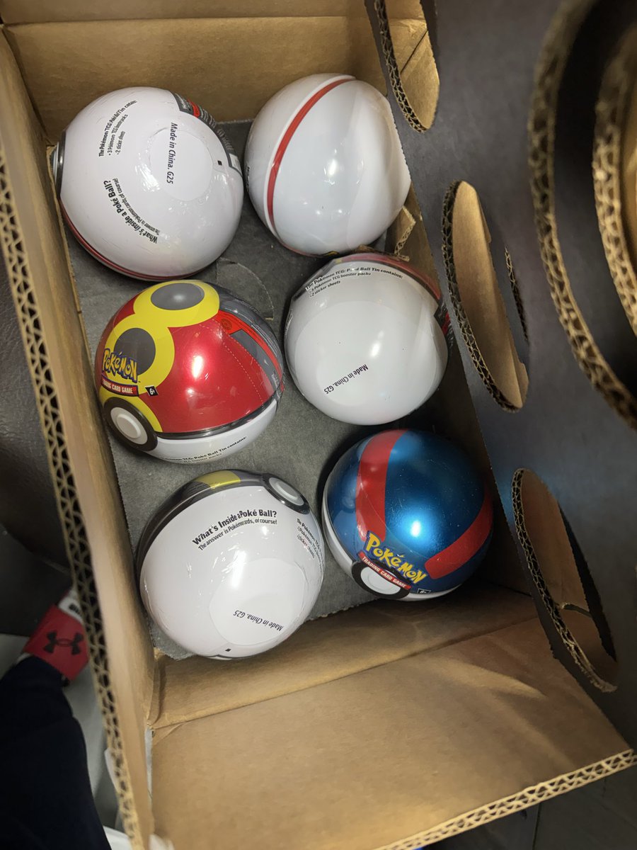 Another Box Break Guy tweet media