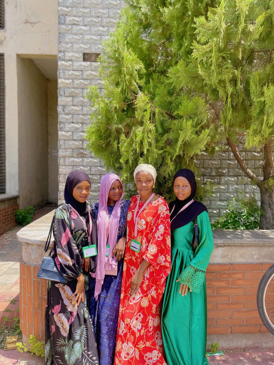 Asiyah💙 tweet media