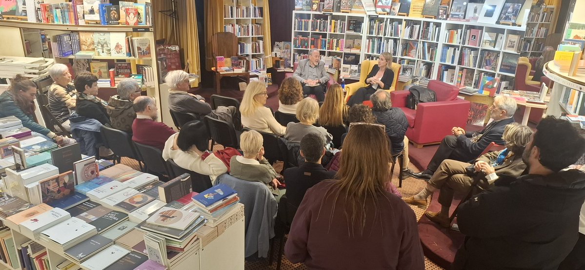 Nollegiu tweet media