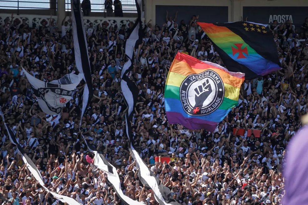 kauan ✠ tweet media