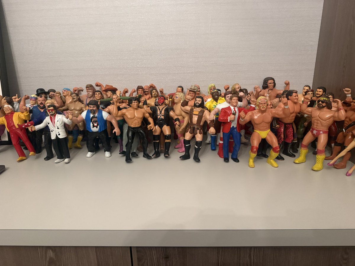 Adam Horowitz tweet media