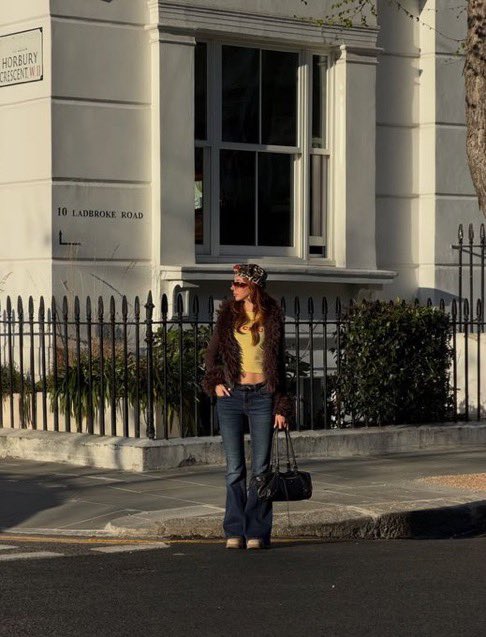 🍂☕️ #dahaiyi📼 tweet media