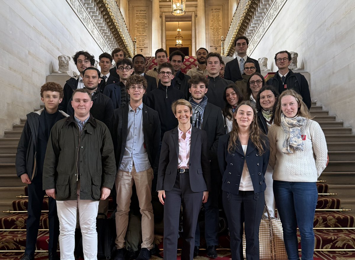 Laurence Garnier tweet media