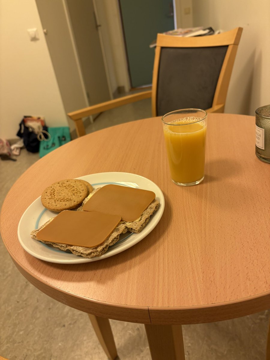 ༺rayrie༻ tweet media