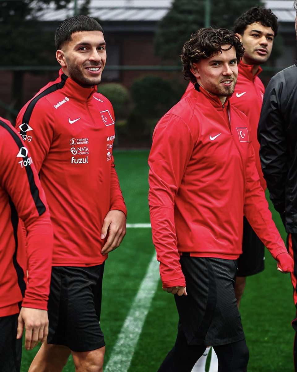 Brighton & Hove Albion tweet media