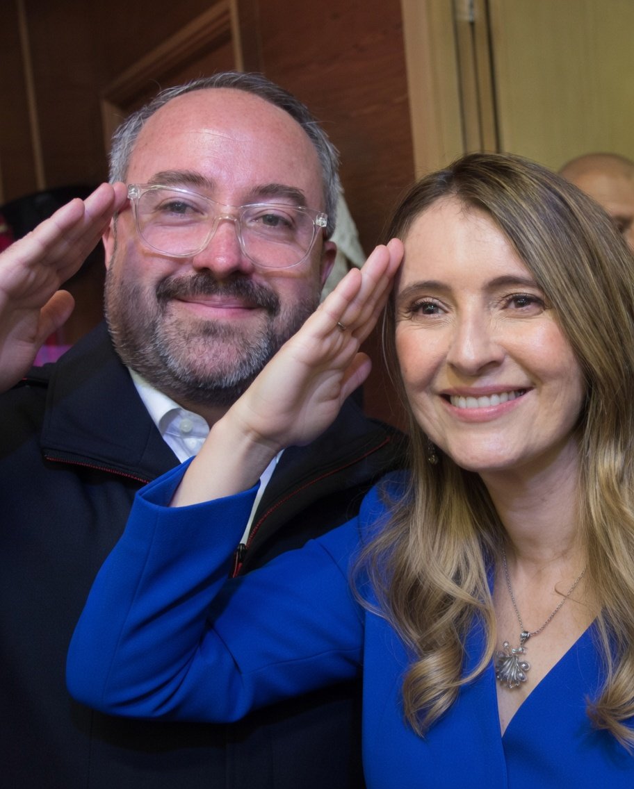 falsohistoriador? tweet media