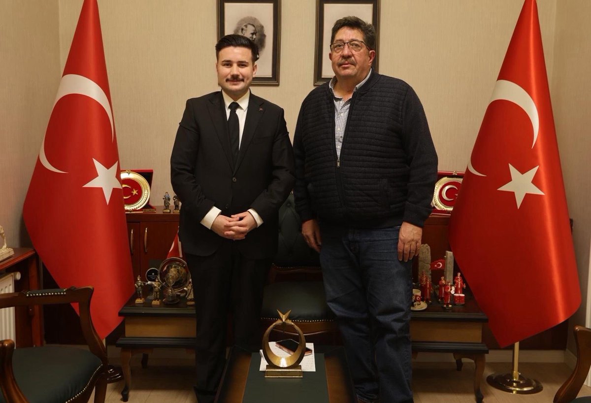 Gökçeada’da Halk Günü Yoğun Katılımla Gerçekleşti: Kaymakamımız Sayın Osman Acar Vatandaşları Tek Tek Dinledi

Kaymakamımız Sayın Osman Acar, her hafta düzenli olarak gerçekleştirilen ve geleneksel hale gelen “Çarşamba Halk Günü” kapsamında vatandaşlarla bir araya geldi.