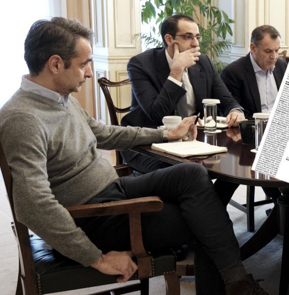 happpygolucky tweet media