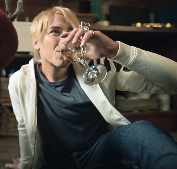 ะฟะพะทะพัะฝะฐั ะณะตะนัะบะฐั ะพั
ัะฐะฝะฐ tweet media