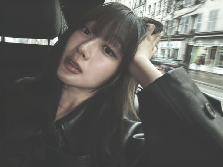 millie’s backup! BUKAN AKUN BODONG WOI tweet media