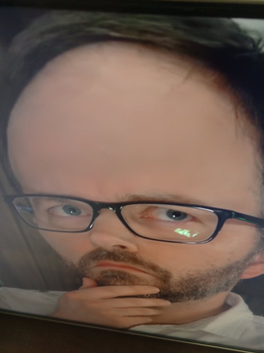 принцесса_чизбургер_666 tweet media