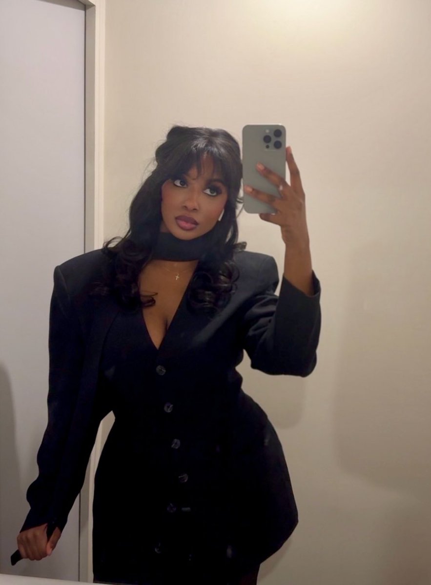 Aurore ن tweet media