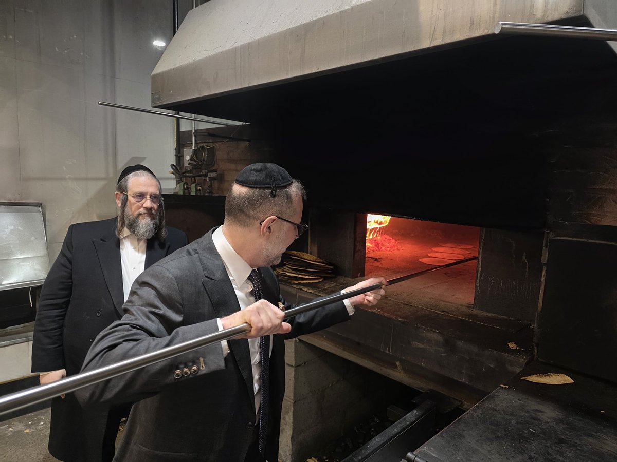 Satmar Headquarters tweet media