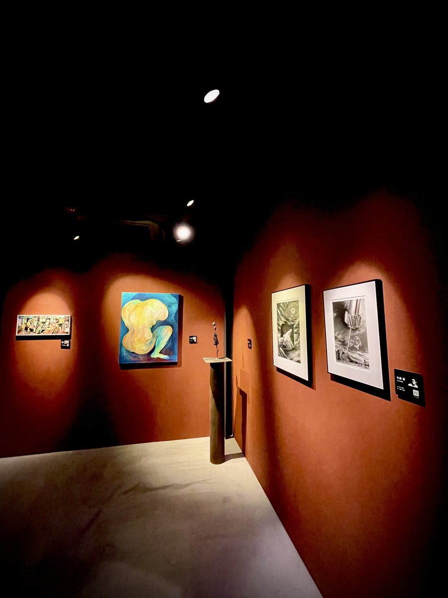 BrainBrunnGALLERY tweet media