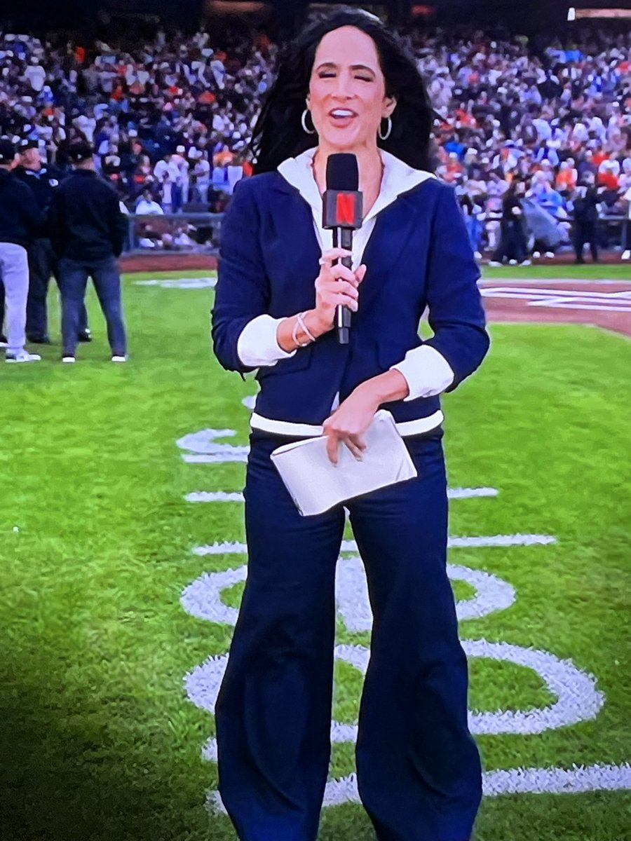 Marshall in Sacramento 🇺🇸 tweet media