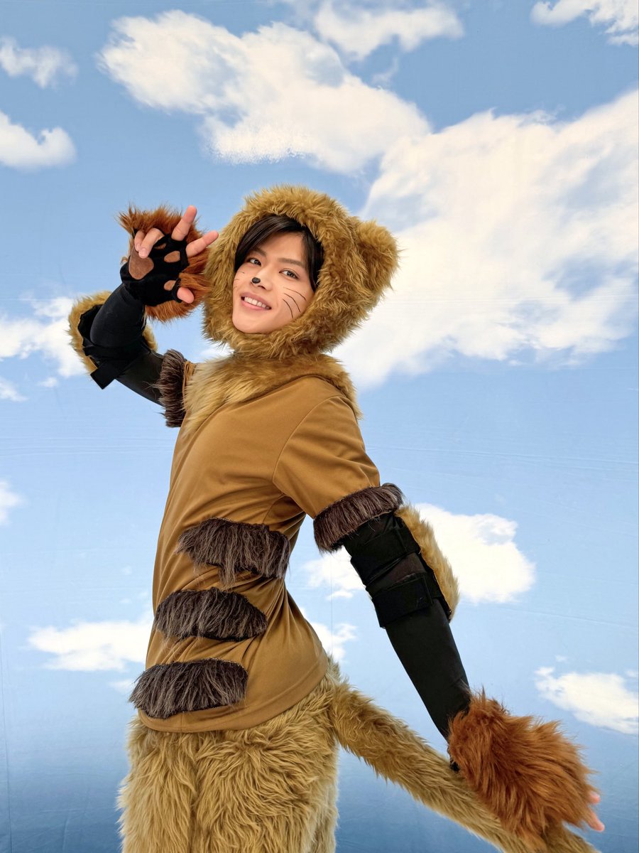 gkrtREyeLM72ryk's tweet photo. @Hana_7men 「#文武(#BUNBU)」で敢えなく散った本髙克樹の無念を晴らした、強く優しい猫のヒーローになった菅田琳寧!#BandZAI #菅田琳寧 #本髙克樹 #ネコになりたい https://t.co/2orgzfMUpz