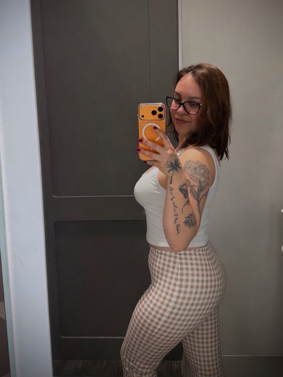 Merjaunielena tweet media