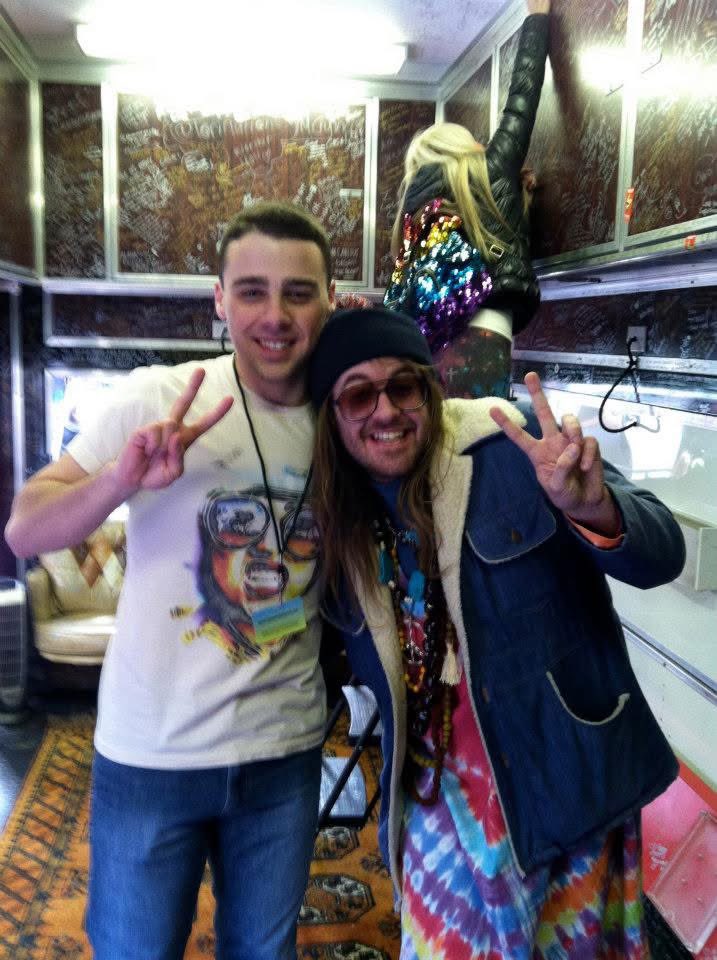 Nicholas M. tweet media