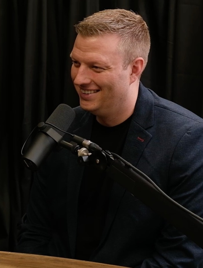 Ian Sénéchal tweet media