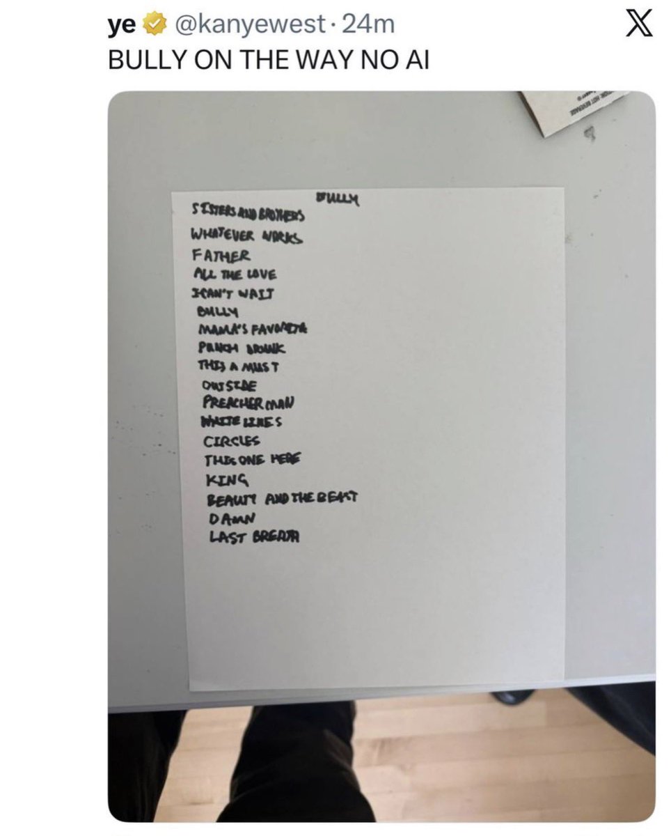 INSIDER HUB tweet media