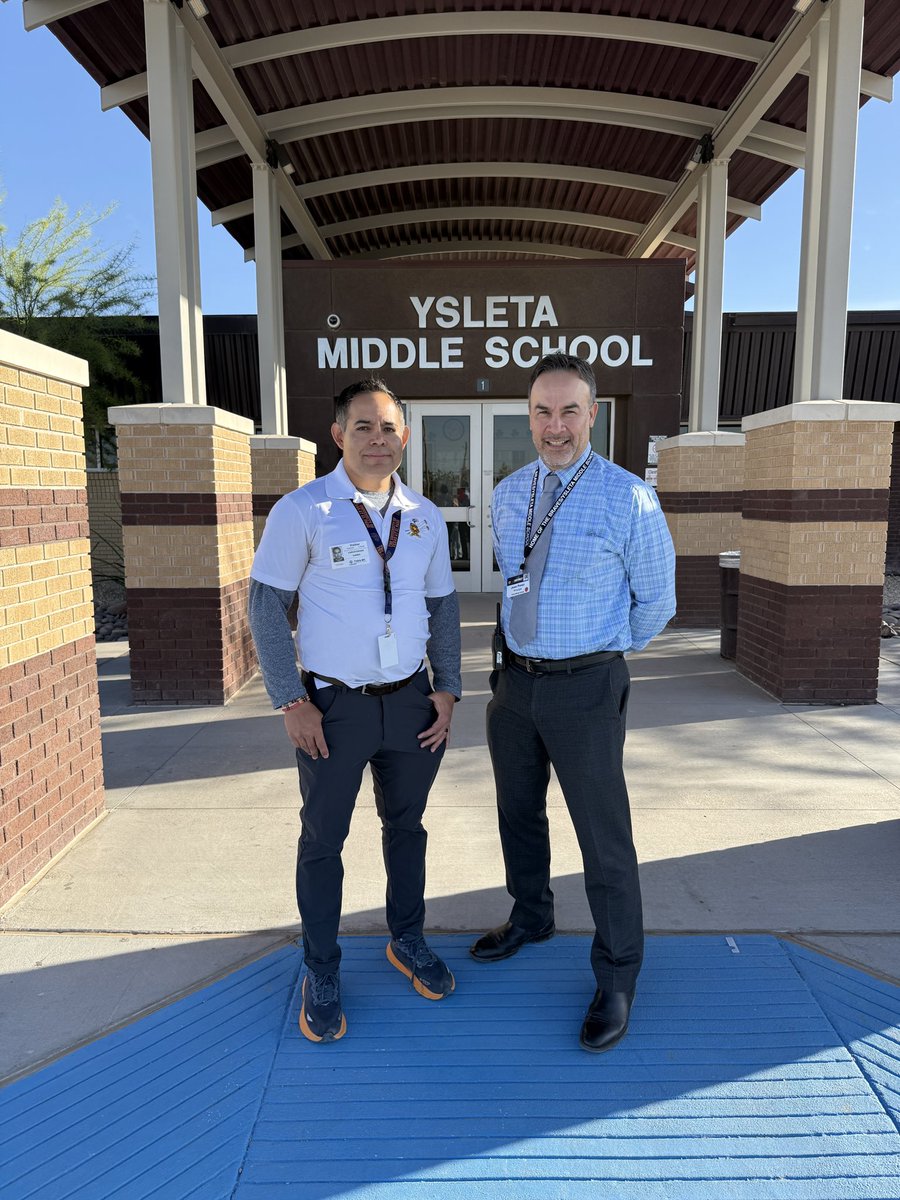Ysleta Middle School tweet media