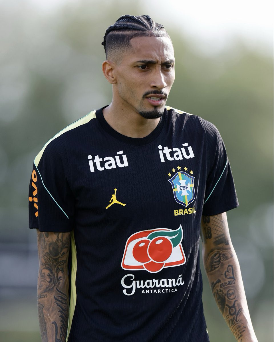 Leandro fã numero 1 do Gonzalo Plata 🇪🇨 tweet media