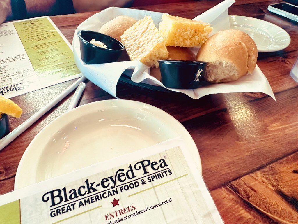 Jerry Elliott tweet media