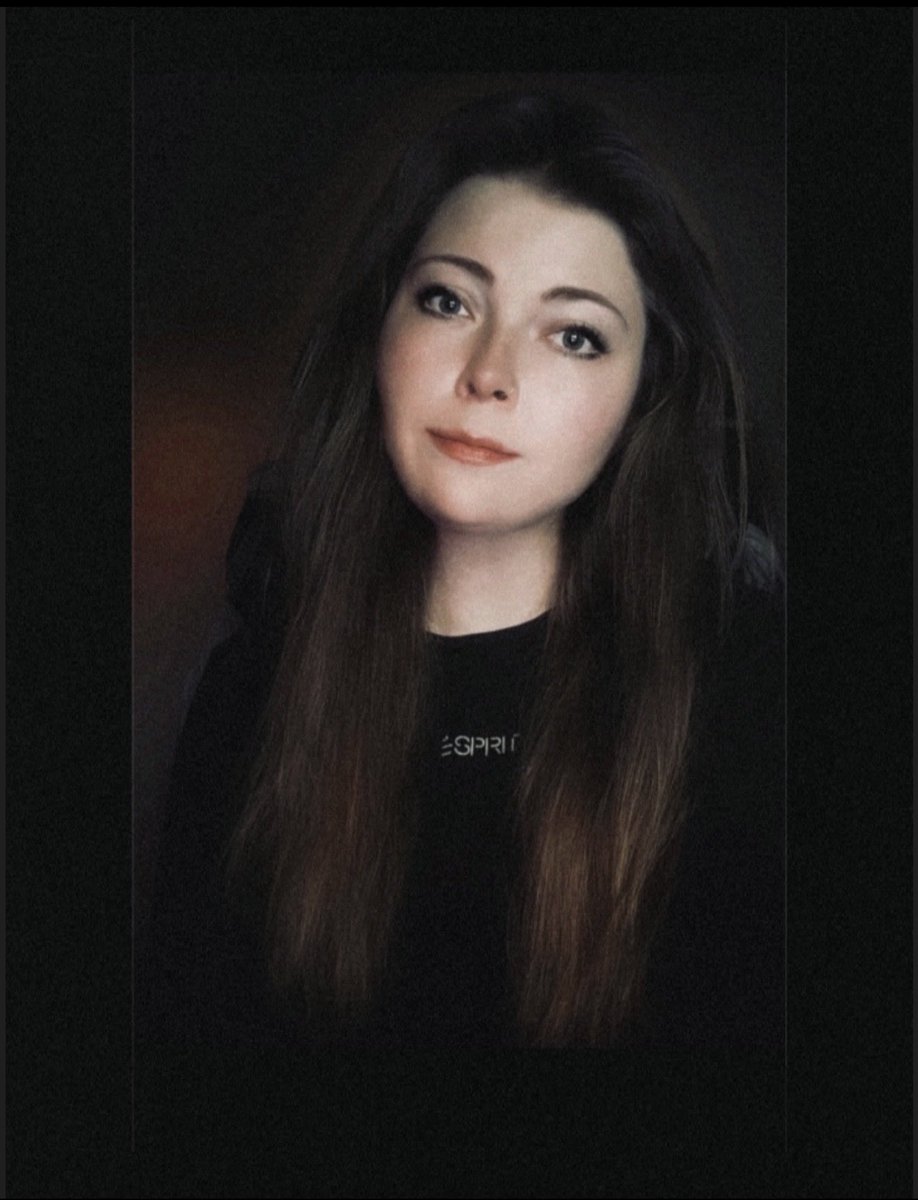 VanessaVany I’mAmovieMusicSeriesJunkie tweet media