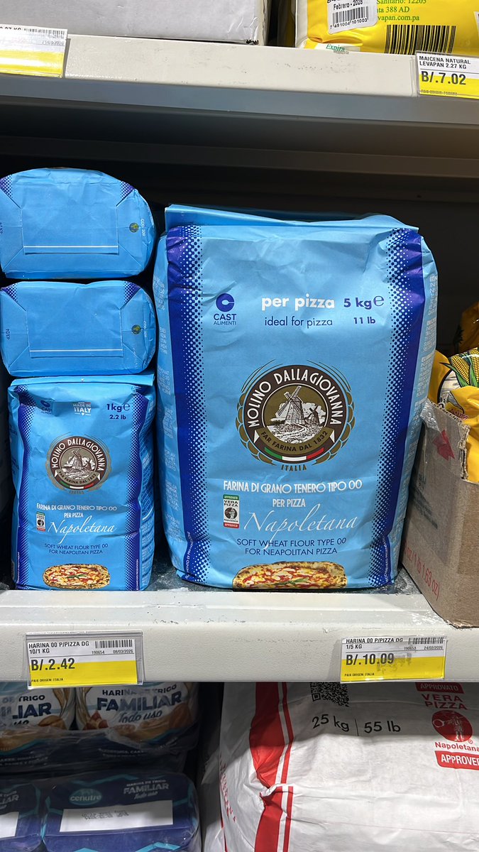 MonicaCC18's tweet photo. Hoy fui por @SyscoPanama a buscar unas cosas y vi que tenían nuevos productos! https://t.co/DKzTeGmtjM