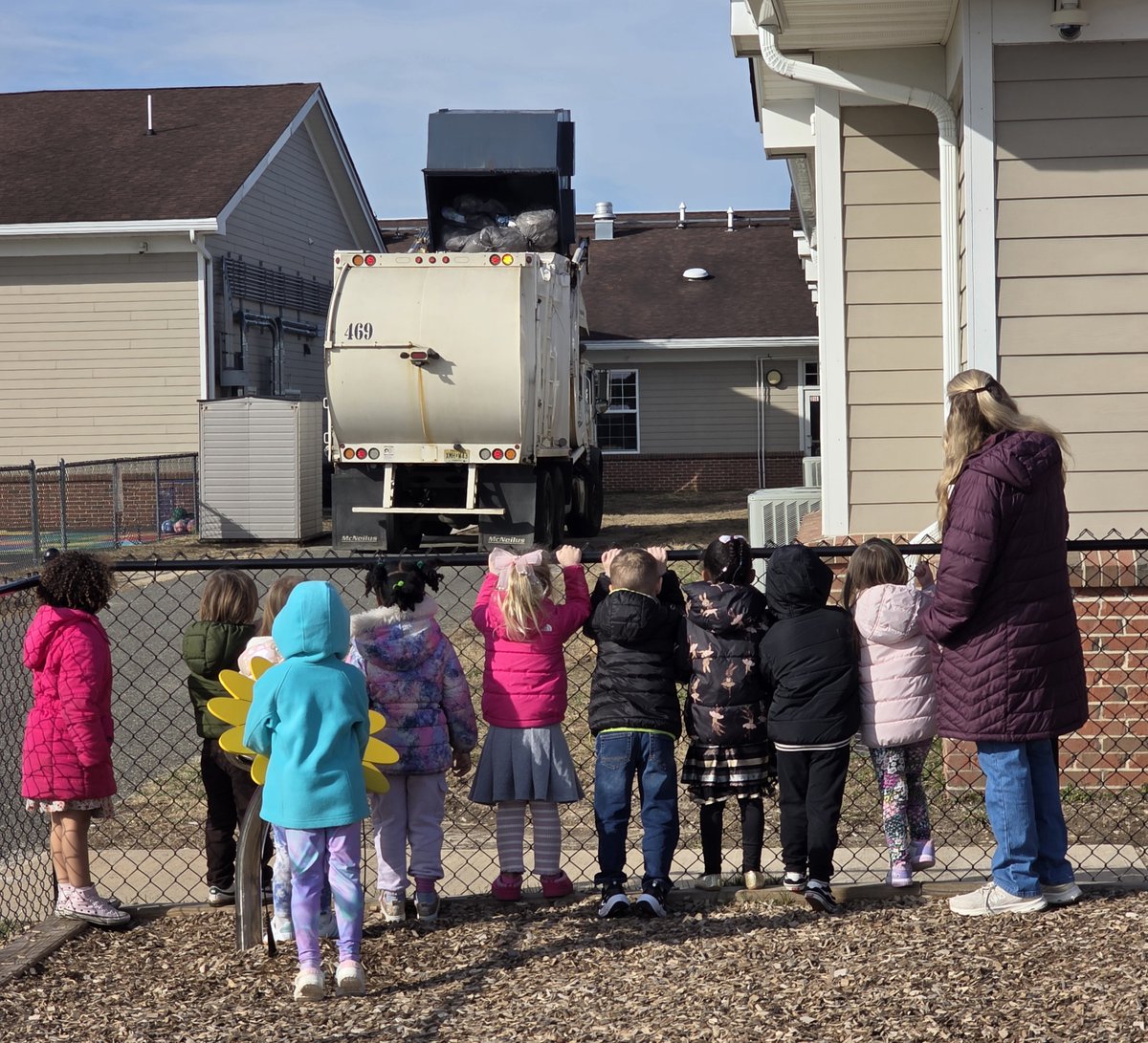 Mrs. Karen Wilson tweet media