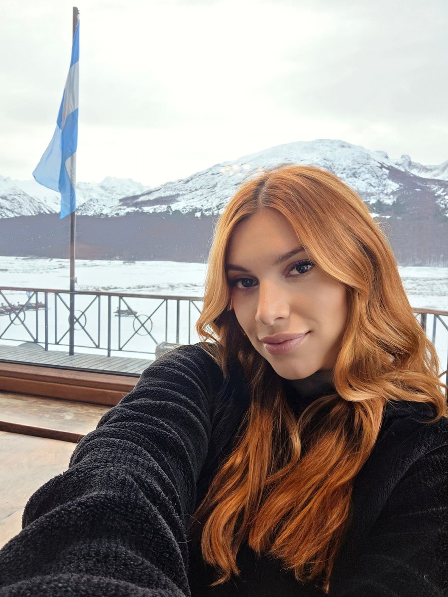 🎀Mia🎀 top 1% of all creators tweet media