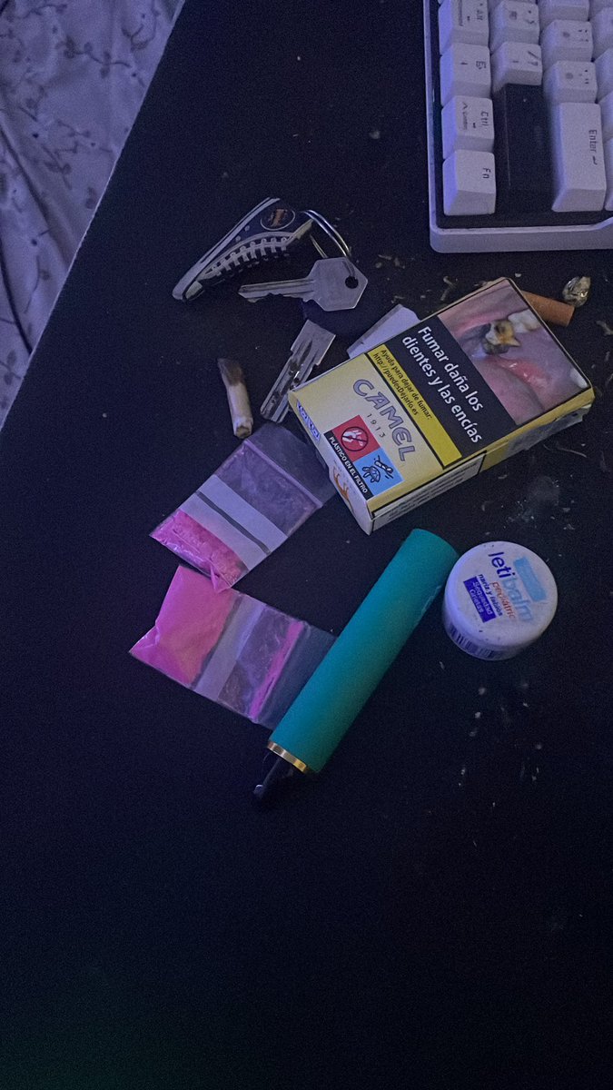 kaylooxd's tweet image. cari ahora bajo dejo esto aqui #drugfree
