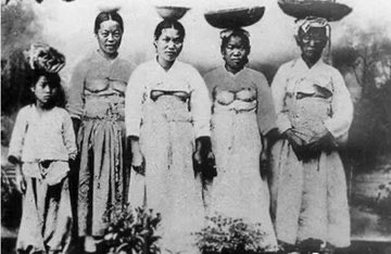 Chingchong tweet media