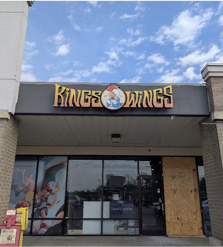 signs33410's tweet image. 🔥 Another one installed and ready to shine 🔥

Gateway Printing and Signs just wrapped up this lighted channel letter sign for Kings Wings 🍗👑

Bold. Clean. Built to stand out day and night.

#GatewayPrinting #ChannelLetters #BusinessSignage