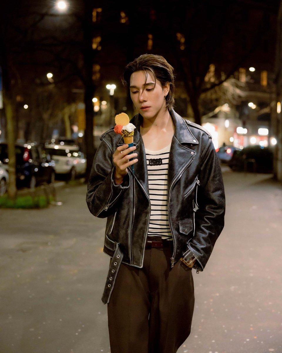 マロー tweet media