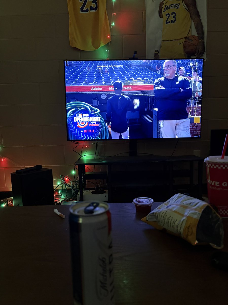 Don “Big Balls” Davis tweet media