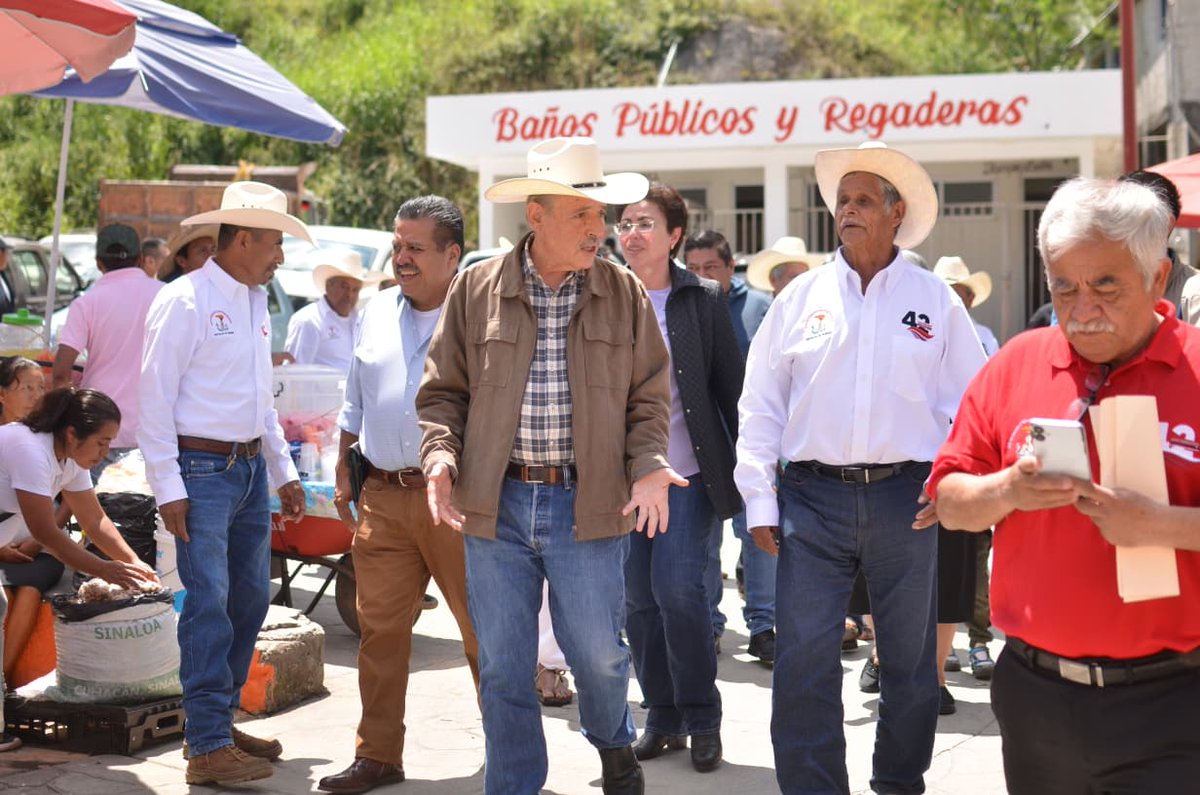 🎉 Estos aniversarios no solo celebran el paso del tiempo, sino la lucha constante de miles de mexicanos que, unidos, han trabajado por mejores condiciones de vida, desarrollo comunitario y justicia social.

#ElPuebloUnidoProgresa
#Ixtapaluca
#Tejolote 
#Huitzilan