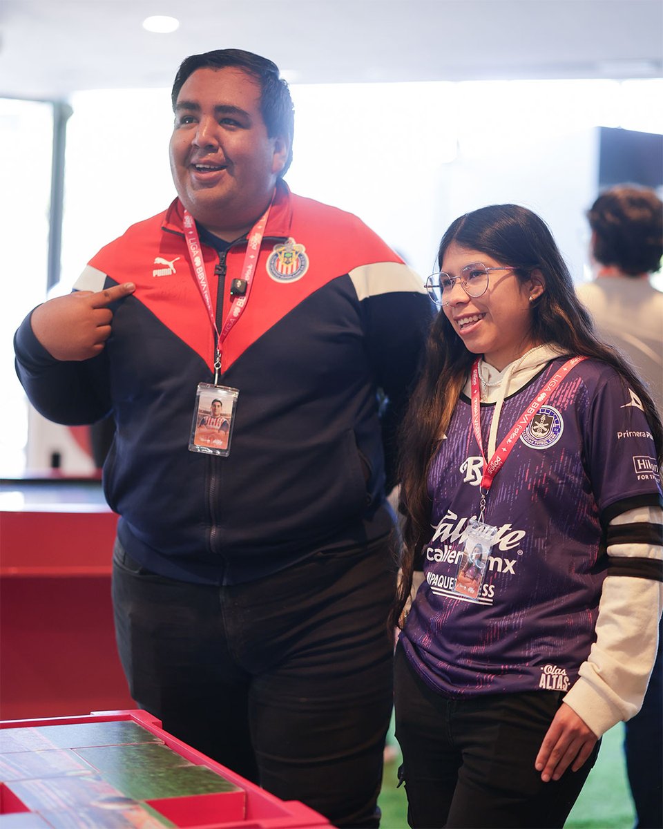 LigaBBVAMX's tweet image. 10 años #TorreBBVA 💙

#LaLigaDeLaAfición 🌟 @BBVA_Mex