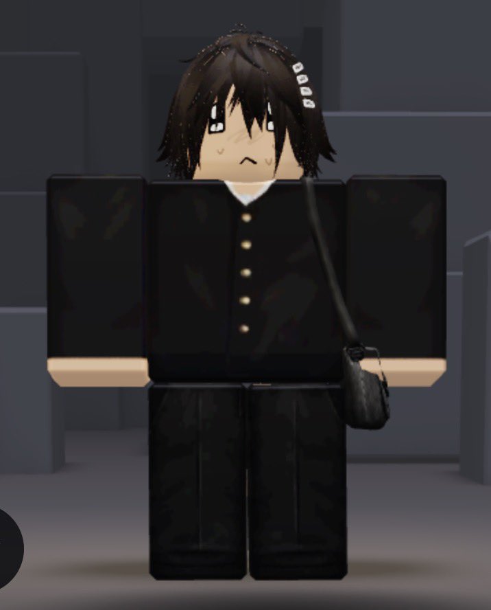 SCAREDYBANA's tweet photo. @lesbara420 I’m in robloc too….. https://t.co/O9Kmv2nrHc