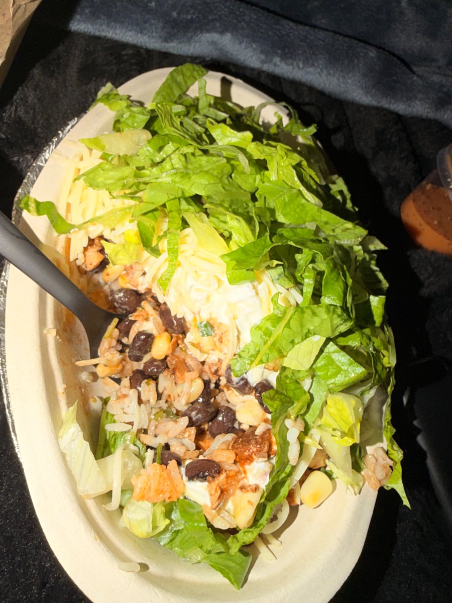 delilah 🥲 tweet media