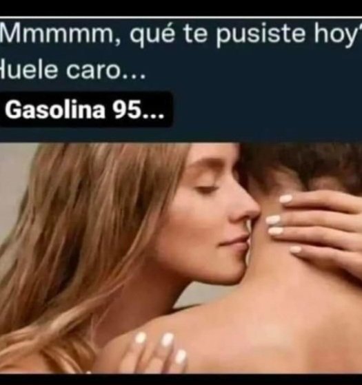 RAUZARZURI's tweet photo. Cosas que uno encuentra por ahí!
"Mnnnnn.. que te pusiste. Huele caro...
Gasolina 95....." https://t.co/vlncqoSy3c
