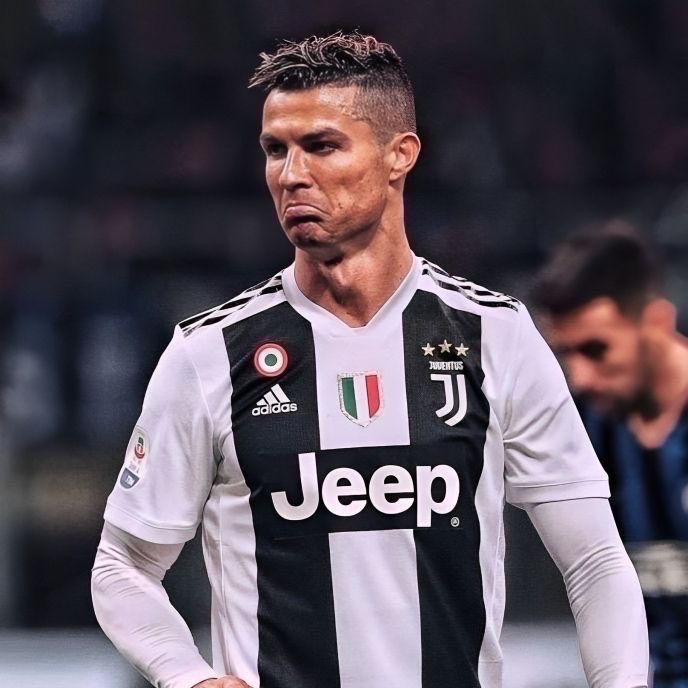 CristianoXtra_'s tweet photo. 🚨🎙 Roberto Baggio: 

“Cristiano Ronaldo has proved himself in 3 different league, so he is the best.” https://t.co/4vOEcyr9gP