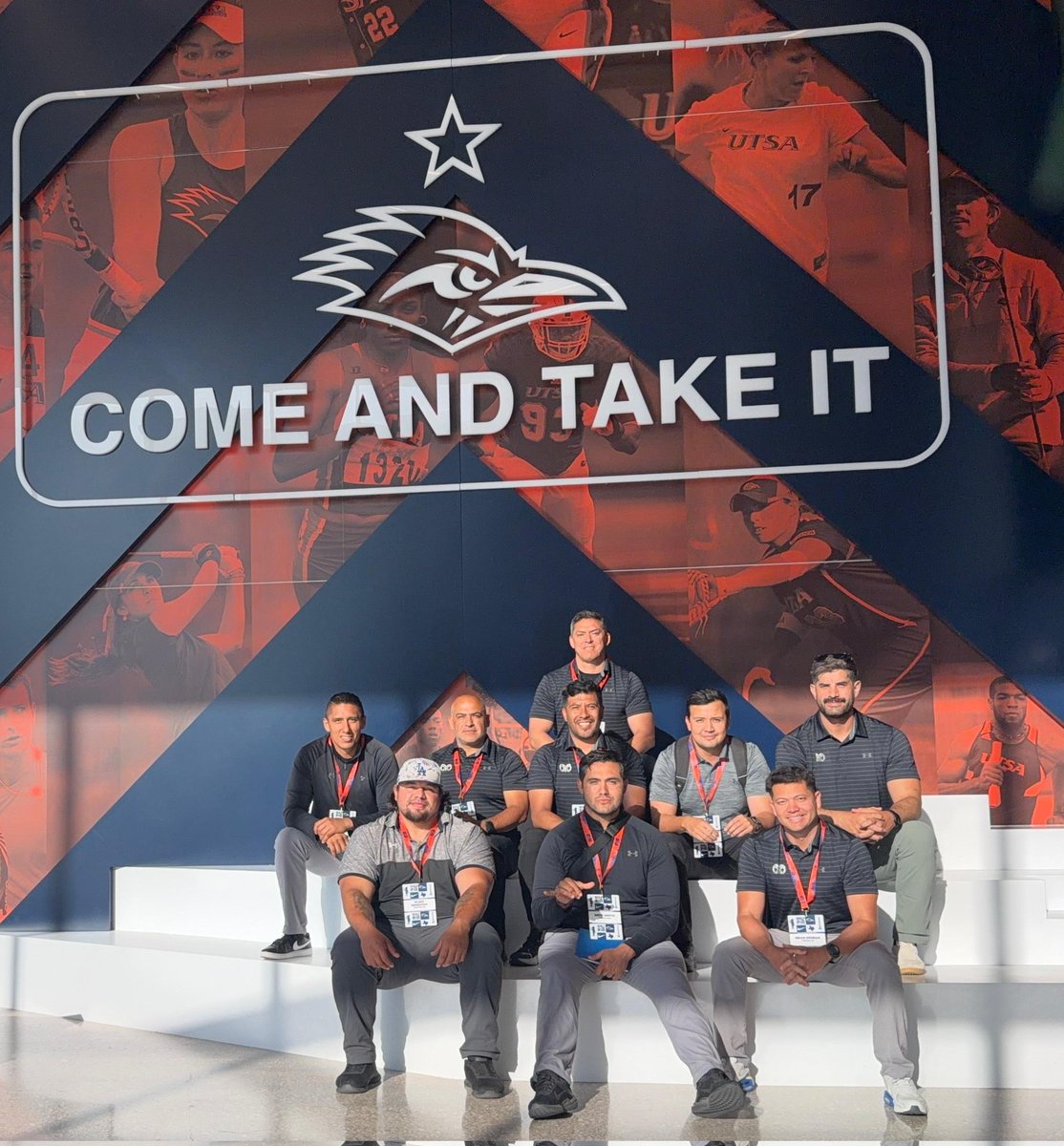 Excited to be back at <a href="/UTSAFTBL/">UTSA Football 🏈</a> 
Learning from the best in the business. Big thank you to <a href="/CoachTraylor/">Jeff Traylor</a> and staff, always very gracious and generous with their time. Big shoutout <a href="/AndrewAcosta210/">Andrew_Acosta</a> <a href="/HunterRittimann/">Hunter Rittimann</a> for taking great care of us. 
#BirdsUP #BorregosCCM