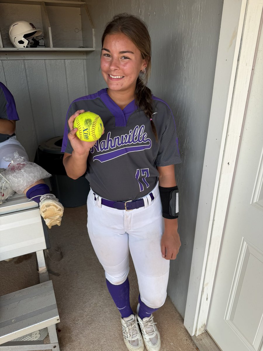 Hahnville High Softball tweet media